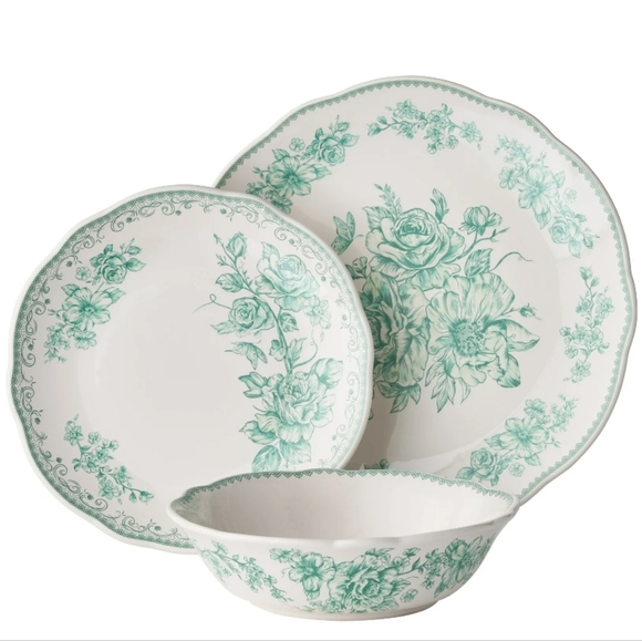 🎄 2025 12 Piece Pioneer Woman Agatha Jade Green Dinnerware Set - Picture 1 of 9